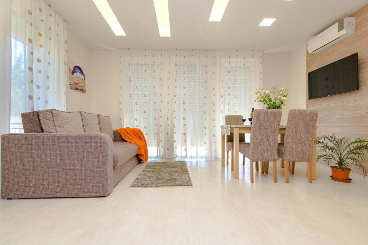 Bella Apartments No1 Hajdúszoboszló Eksteriør billede